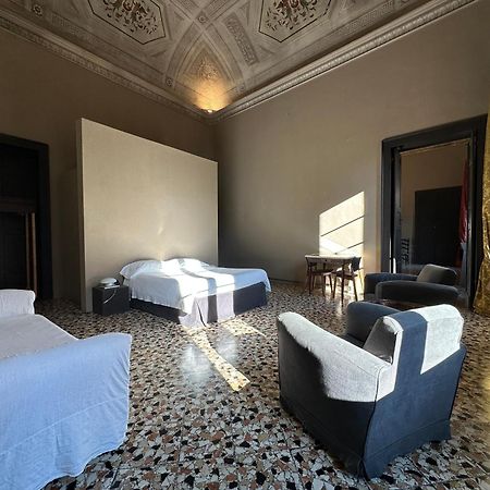 Palazzo Del Settecento Leilighet Ravenna Eksteriør bilde